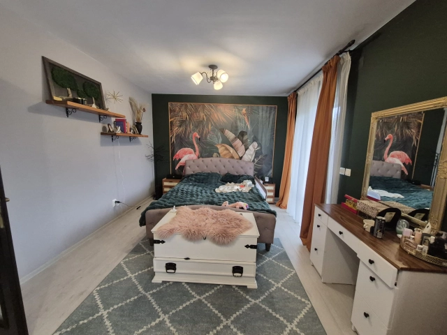 Casa 4 camere - CUG