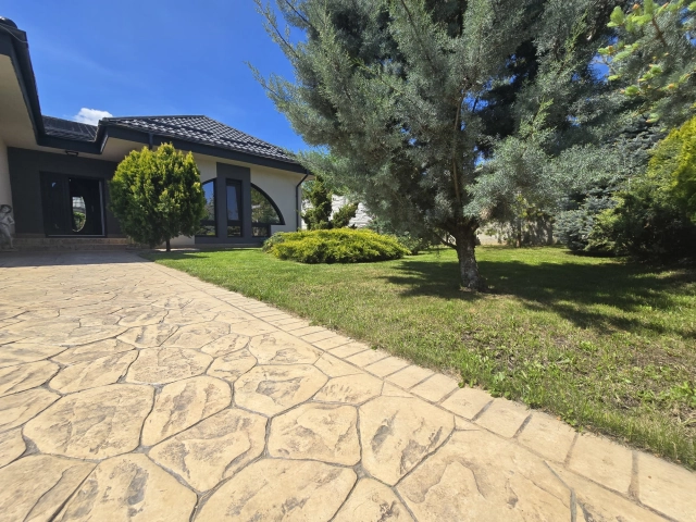 Casa 5 camere - Visani