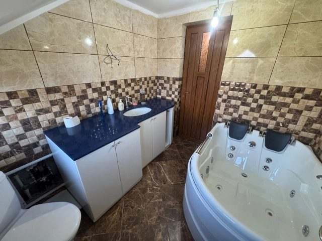 Casa 4 camere - Tomesti