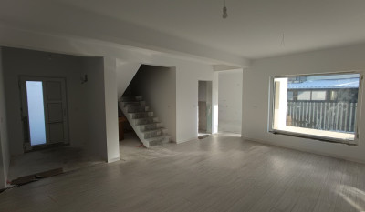 Casa de vanzare, 166mp,  3 camere, Valea Ursului,  (Mega Image) Iasi 161069