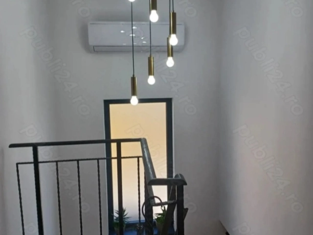Casa 4 camere - Miroslava