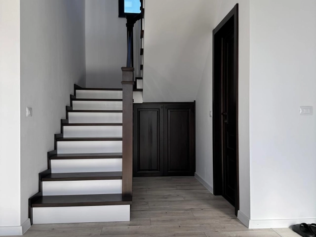 Casa 4 camere - Breazu