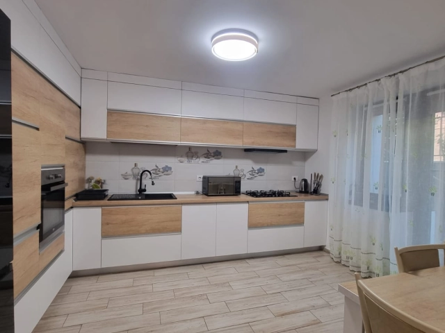 Casa 5 camere - Valea Adanca